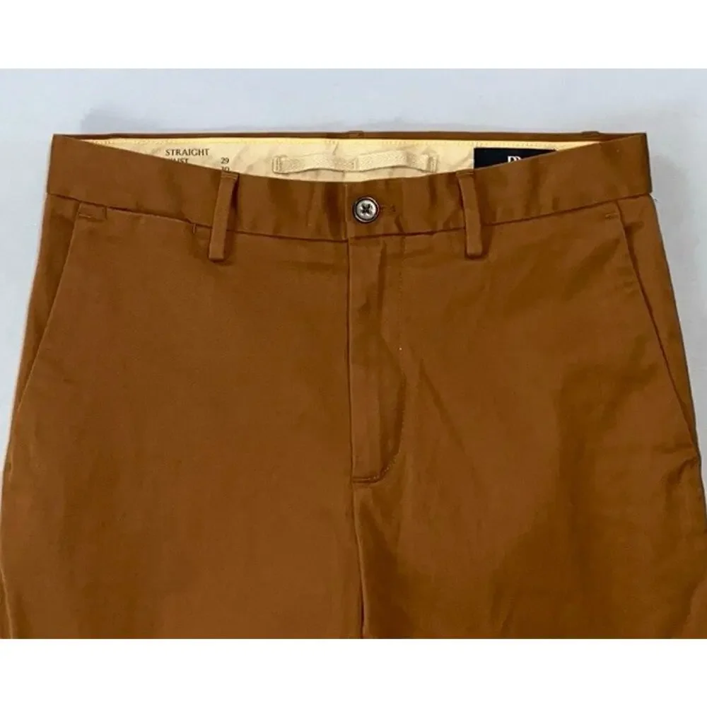Banana Republic New Straight RMC Rapid Movement Chino in Potter's Clay. 29X29.